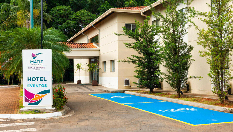 Hotel Matiz Bar�o Geraldo