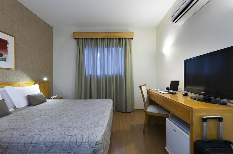 Hotel Matiz Bar�o Geraldo