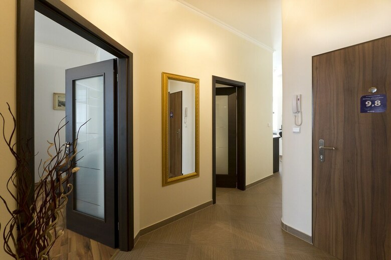 Apartment - Karla Capka Street