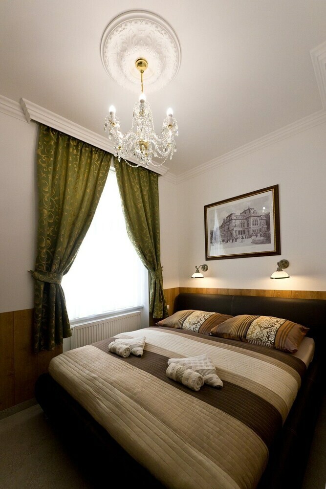 Apartment - Karla Capka Street