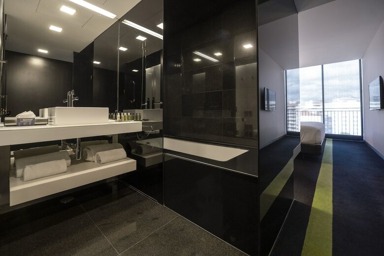 Hotel Double Tree Hilton Fontana