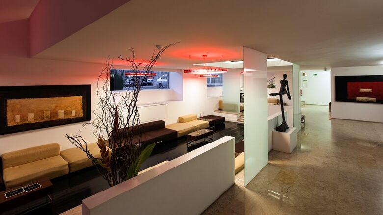Hotel Jeronimos 8