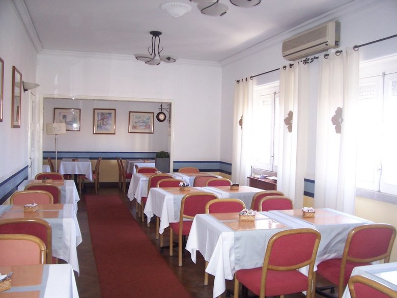 Bed & Breakfast Residencial Caravela