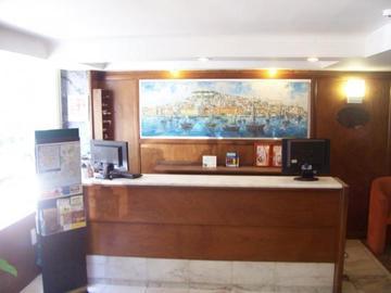 Bed & Breakfast Residencial Caravela