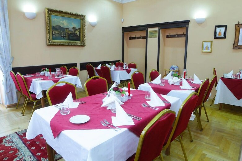 Pavlov Hotel