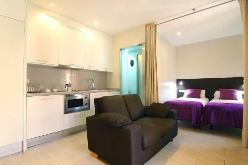 Classbedroom Apartments I