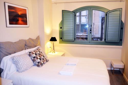 Barcelona Mercaders Apartments