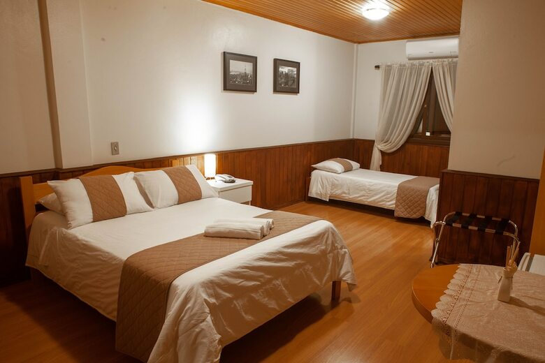 Hostal Encantos De Gramado