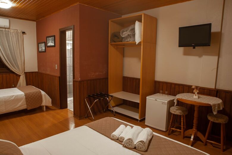 Hostal Encantos De Gramado