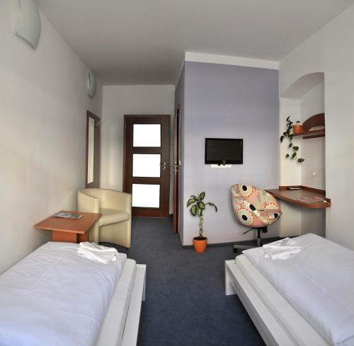 Hostal Pension Pod V??�