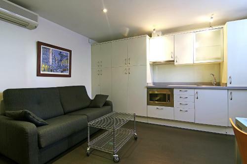 Classbedroom Apartments II