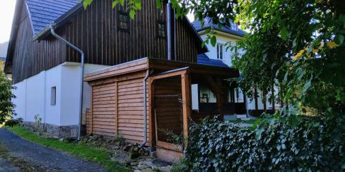 Hostal Holiday House Mal� Sk�la