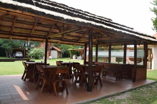 Lodge Caba�as La Curucucha