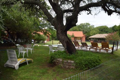 Lodge Caba�as La Curucucha