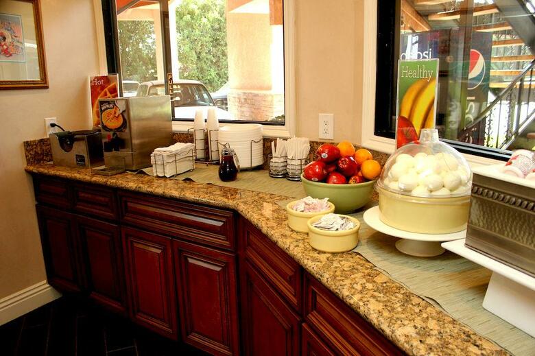 Hotel Quality Inn & Suites Maingate