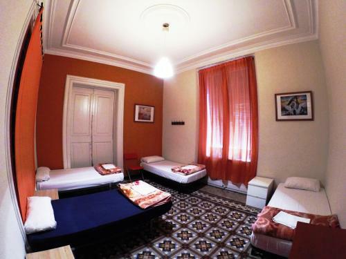 Hostal Barcelona 4 Fun Hostel