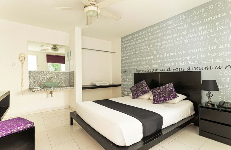 Hotel Casa Nova Merida