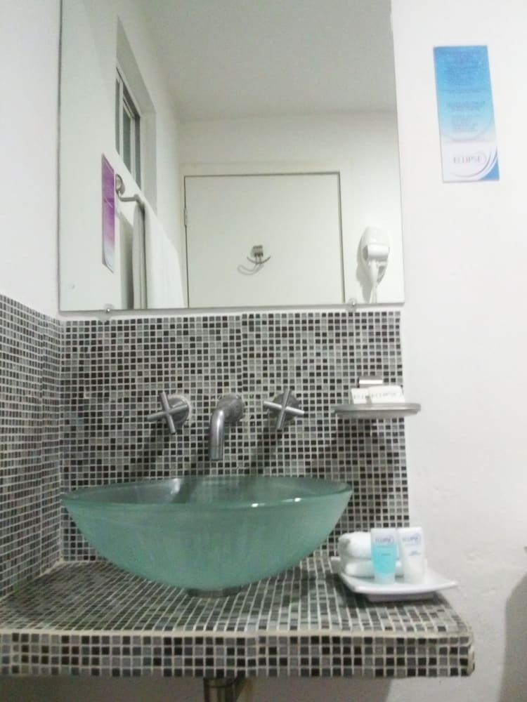 Hotel Casa Nova Merida
