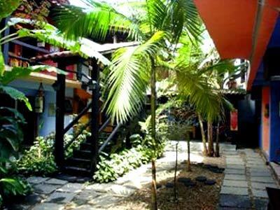 Hostal Hotel Pousada Katmandu