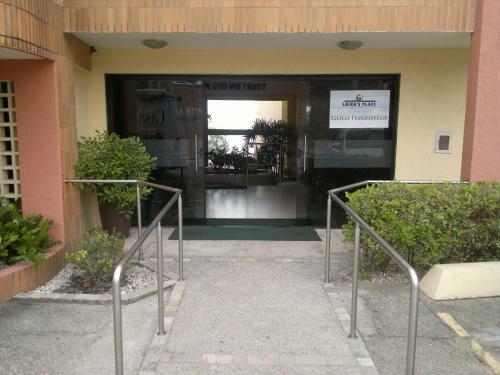 Laina�s Place Hotel