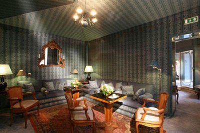 Claridge Hotel