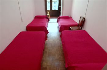 Hostal Lenin Hostel