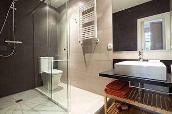 Fuster Apartments