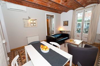 Fuster Apartments