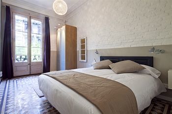 Fuster Apartments