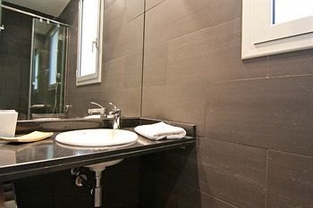 Fuster Apartments