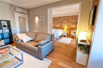 Fuster Apartments