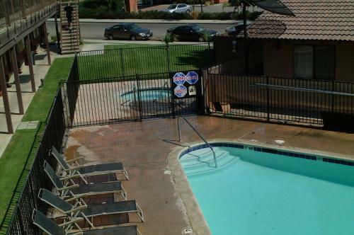 Motel Best Economy Inn & Suites