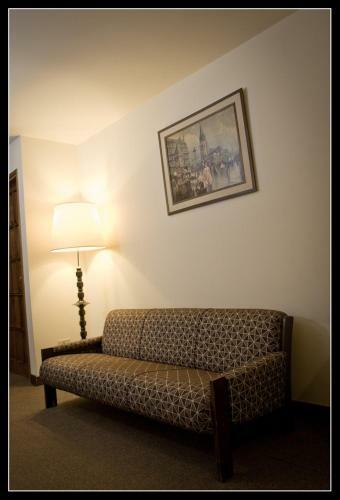 Hotel Caupolican