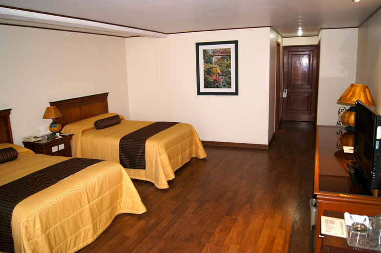 Hotel Suites Colibri
