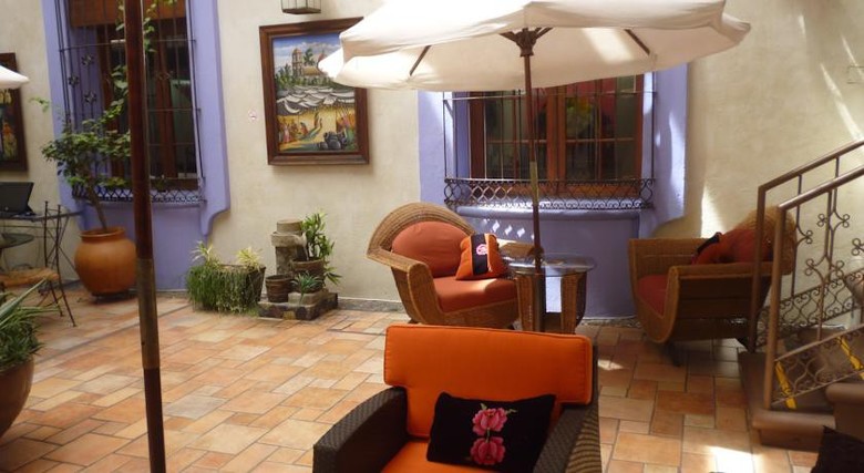 Hotel Tr�bol
