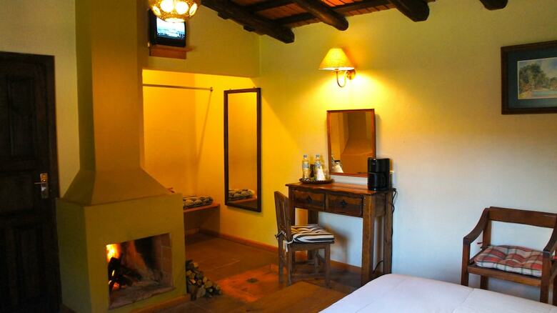 Villa Patzcuaro Garden Hotel & Rv Park