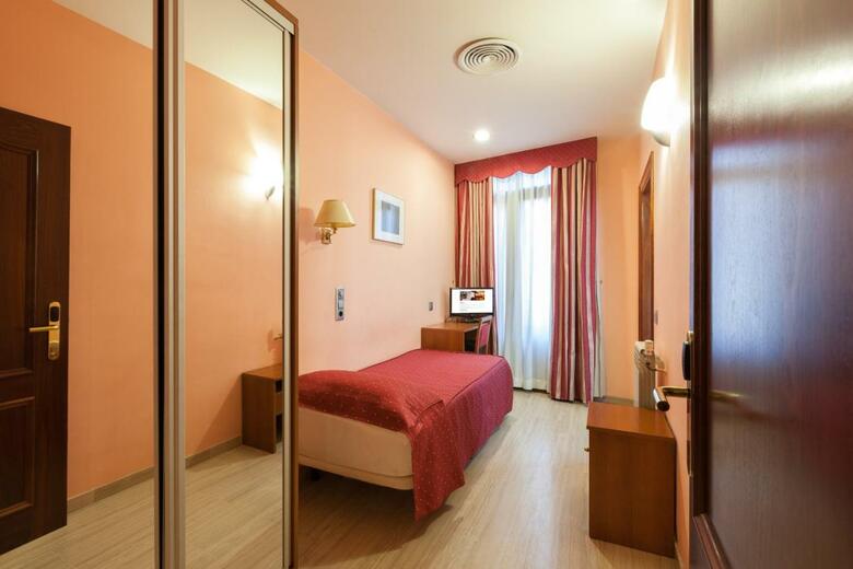 Alba Hotel