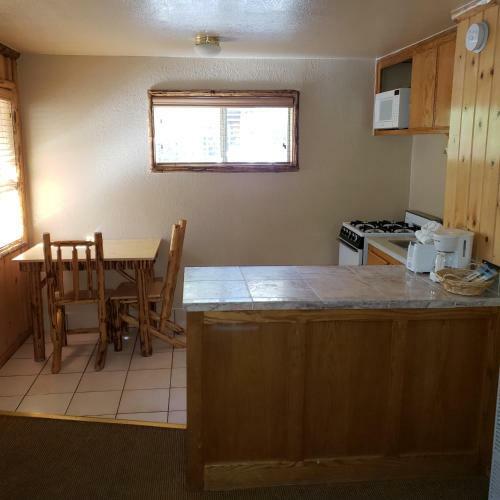 Lodge Big Bear Frontier