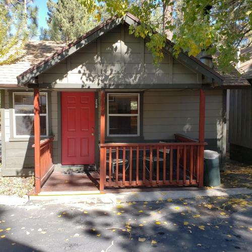Lodge Big Bear Frontier