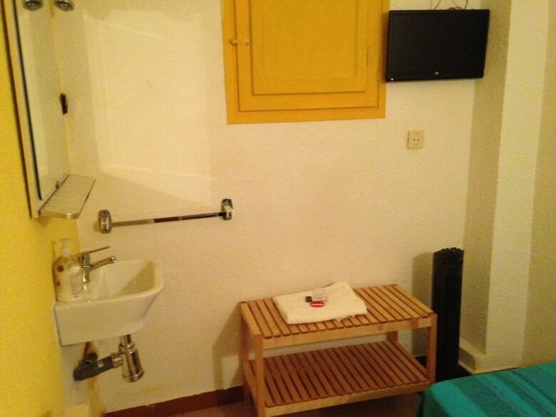 Hostal Delfos