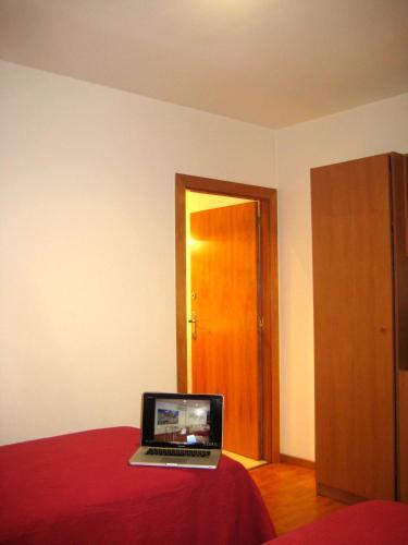 Hostal Madrazo