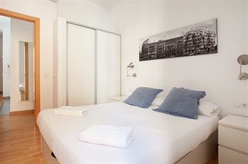 Gracia Apartments