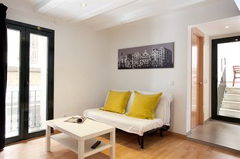 Gracia Apartments
