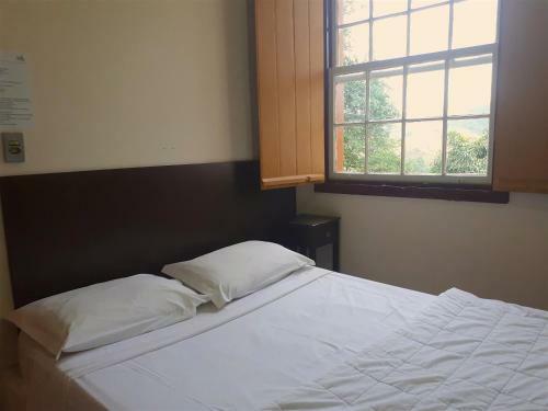 Brumas Hostel