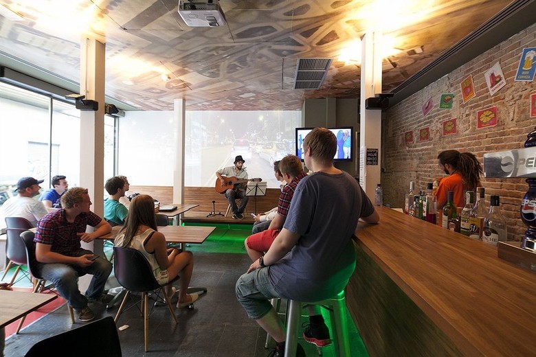 Urbany Hostel Bcn Go!