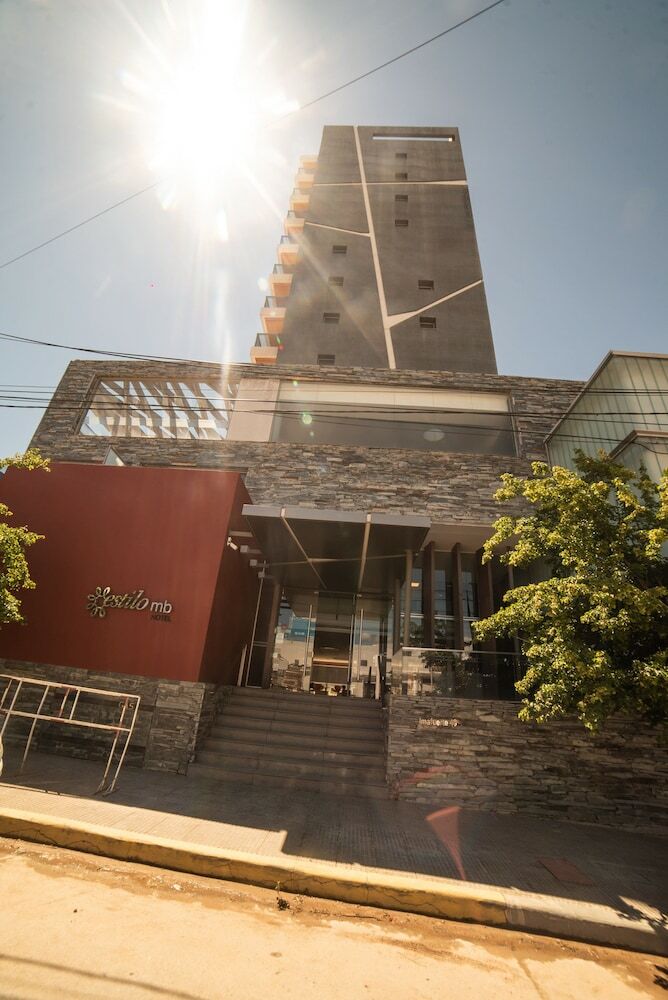Hotel Estilo Mb
