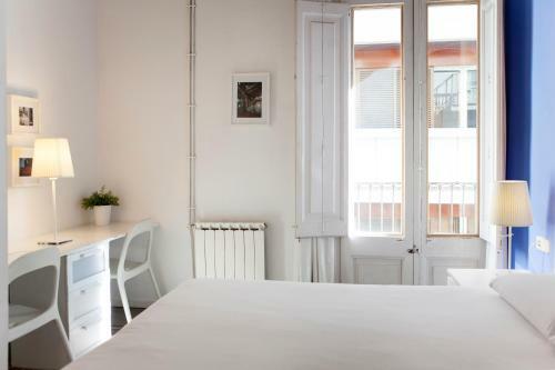 Ramblas Apartments