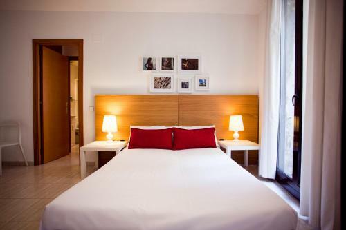 Ramblas Apartments