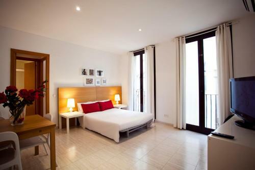 Ramblas Apartments