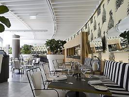 Hotel Wentworth